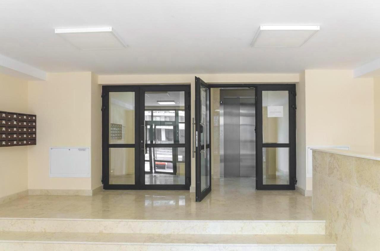 Big & Cosy Apartment With 3 Double Beds & 2 Bathrooms Iasi Exteriér fotografie