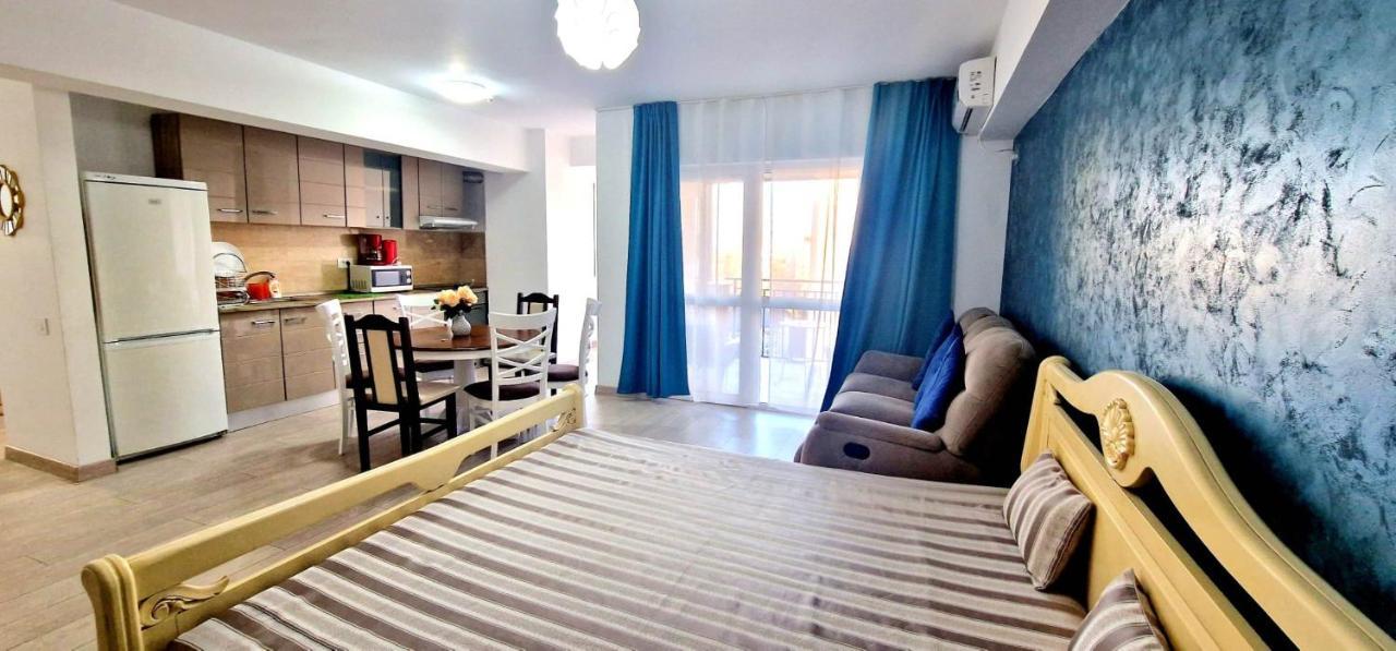 Big & Cosy Apartment With 3 Double Beds & 2 Bathrooms Iasi Exteriér fotografie