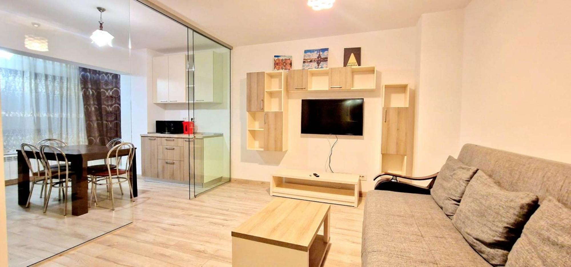 Big & Cosy Apartment With 3 Double Beds & 2 Bathrooms Iasi Exteriér fotografie